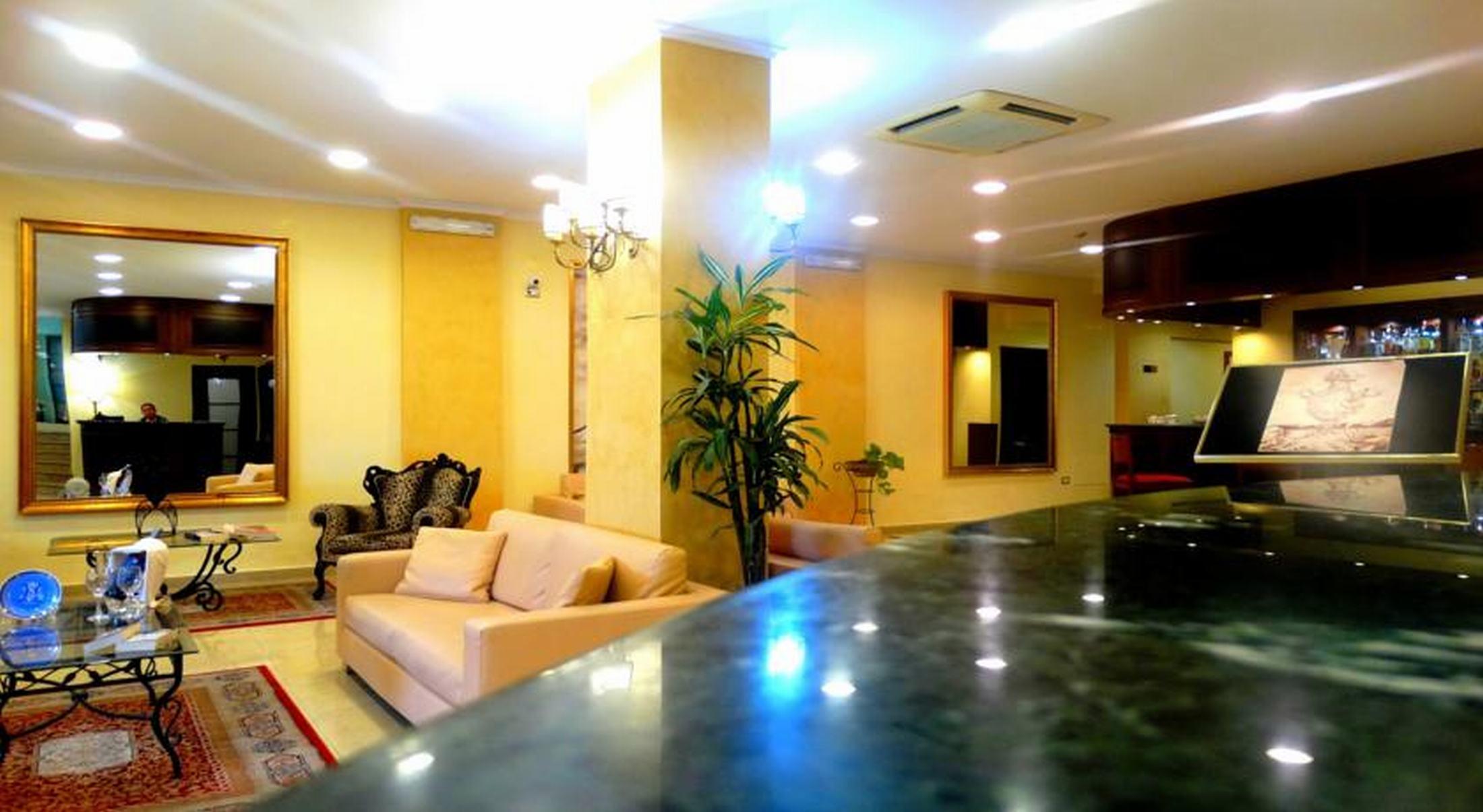 Hotel Orizzonte Letojanni Bagian luar foto