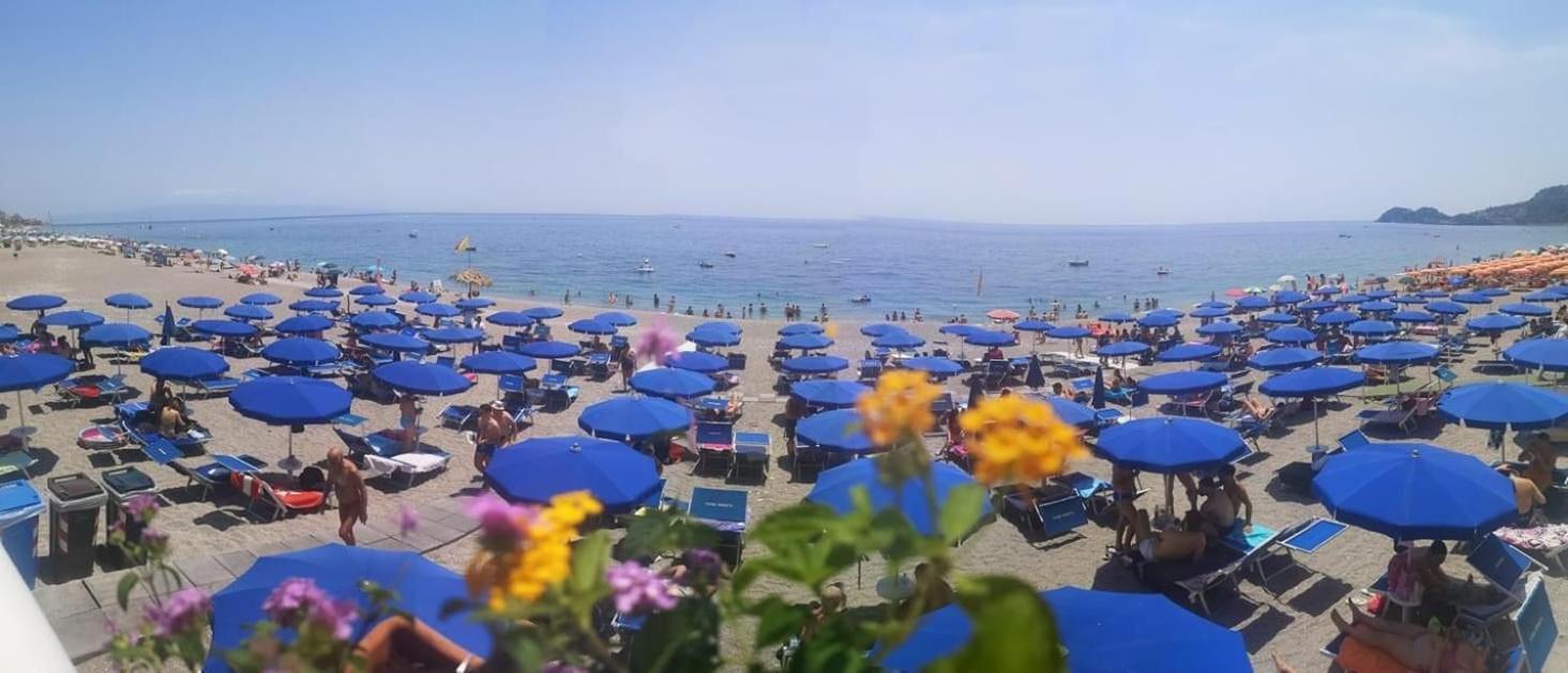 Hotel Orizzonte Letojanni Bagian luar foto